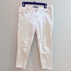 Wit & Wisdom White pants- ankle length. Size 6